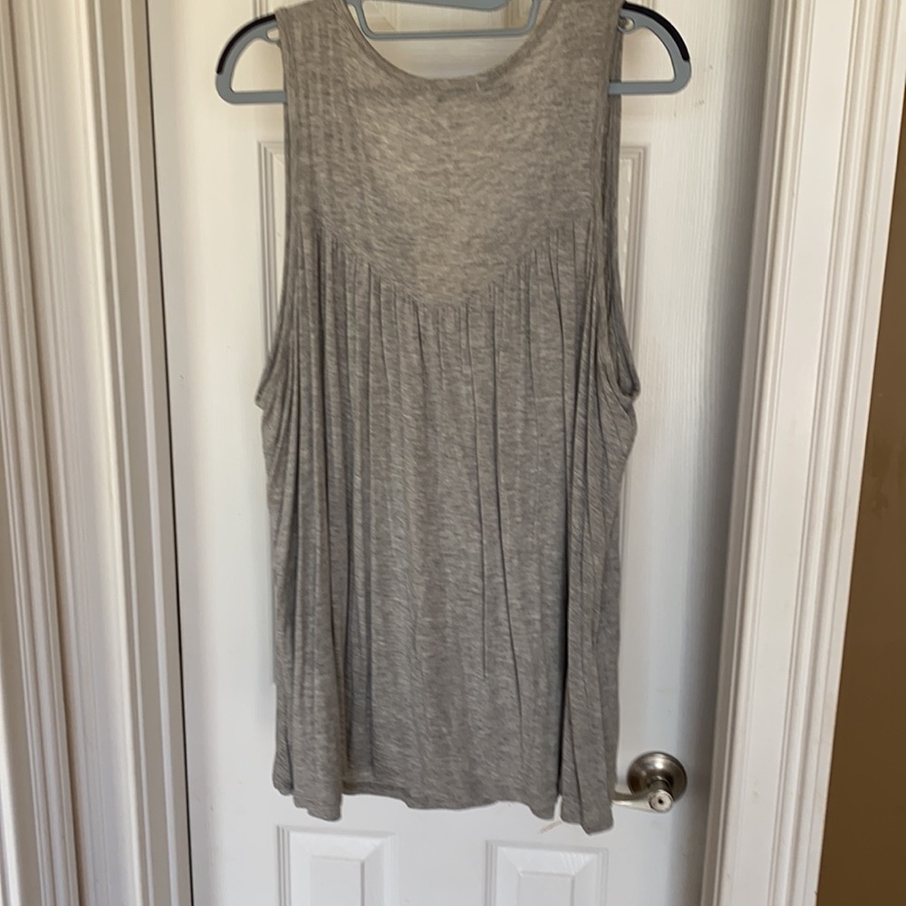 Ladies NWOT Red Camel Tank Top Shirt 3X - Picture 2 of 2
